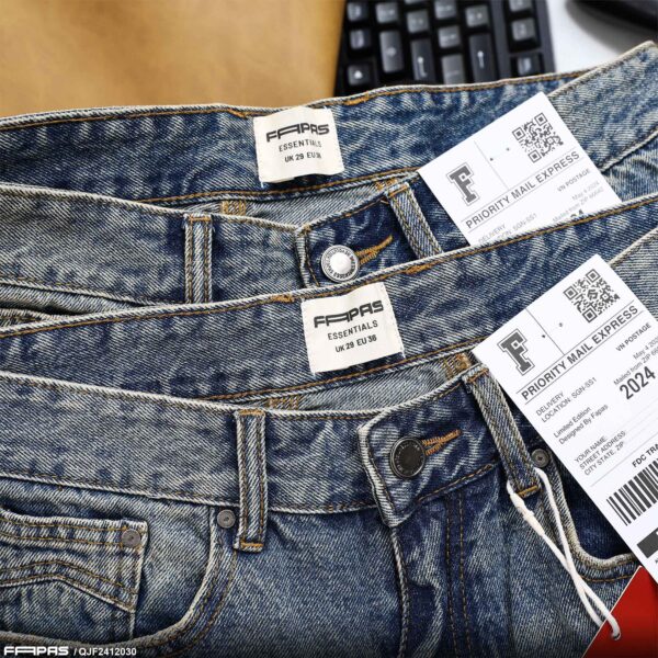 FAPAS｜Jeans Straight Nest