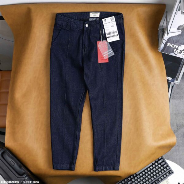 FAPAS｜Jeans Crop Fit Here