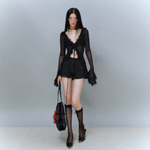 So Dópe｜Love Struck Short In Black