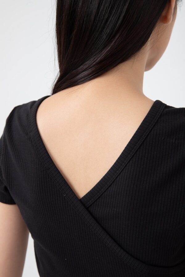 COUPLETX｜Tee Nữ Đắp Chéo Thân Sau