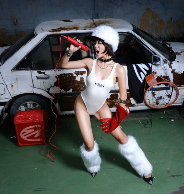 39_1b81e96d-40f3-4ff0-b855-a3db60205bbc UNKRUSH VIVID - BODY SUIT/ WHITE