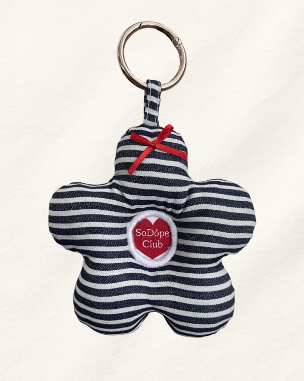 So Dópe｜Stripe Floral Keychain