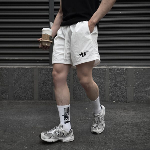 Unkrush Quần Short thể thao unisex PARA