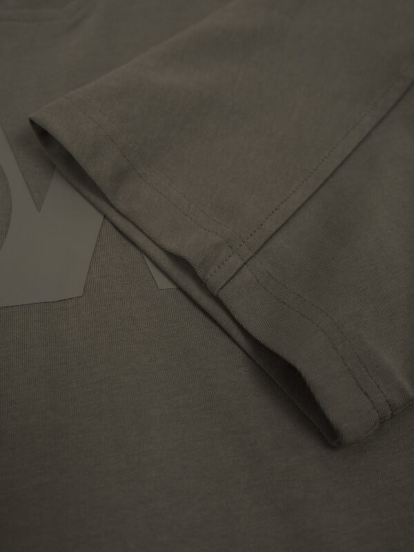 HOWS｜Relaxed THE Noise V-neck / MOSS