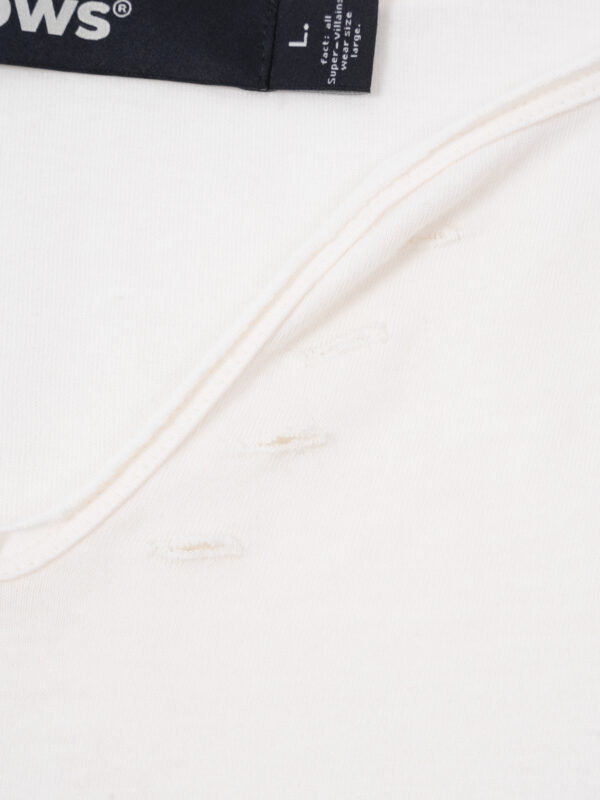 HOWS｜Loose V TEE / Cream