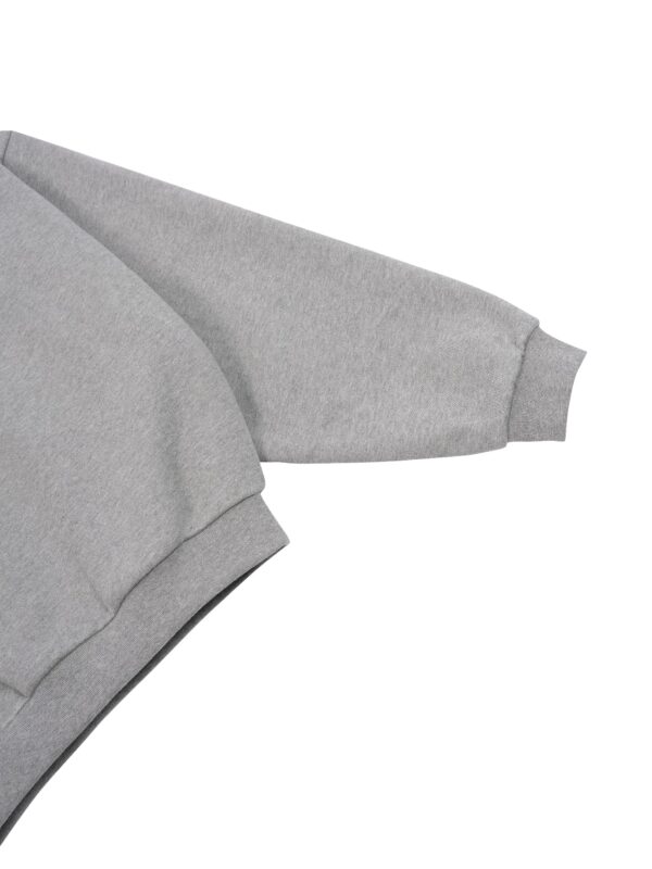 HOWS｜Silence Sweater TOP / Cement