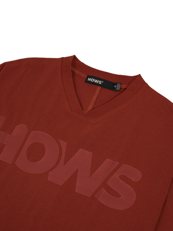 HOWS｜Relaxed THE Noise V-neck / RED