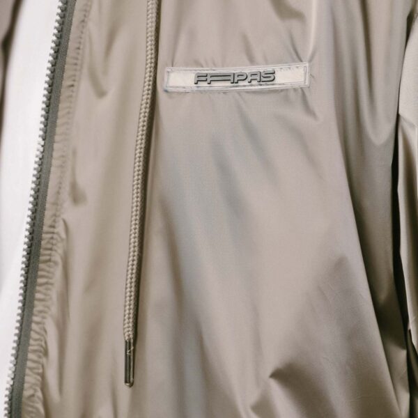 FAPAS｜Jacket Gió Regular Butt