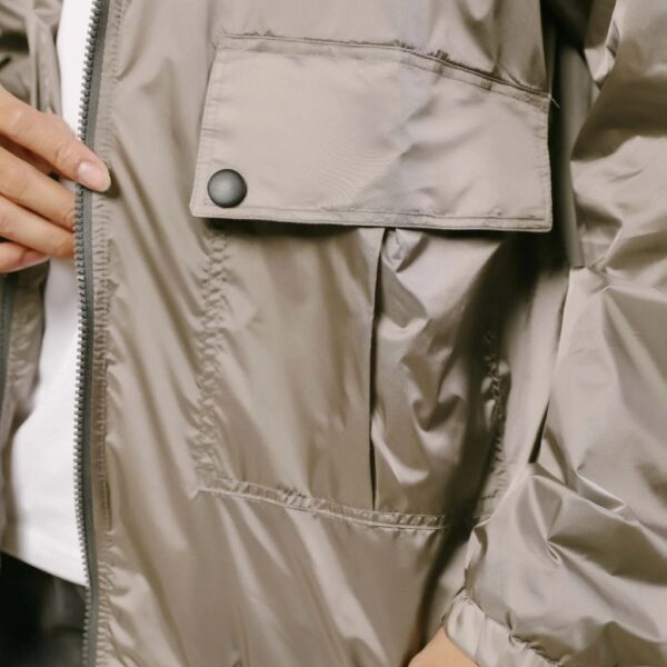 FAPAS｜Jacket Gió Regular Butt