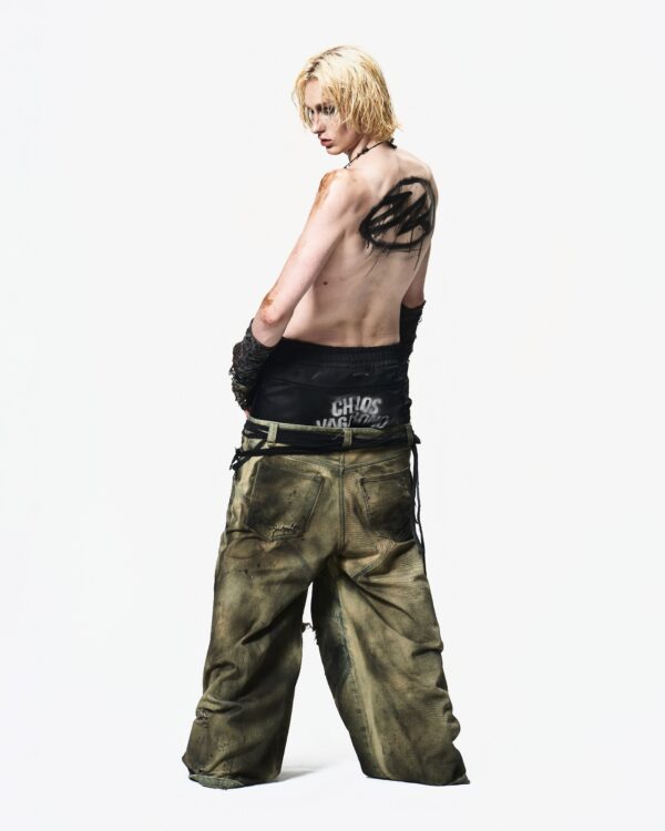nau_1fe24ccb-f068-42ed-a4f2-89c7572ff7c2 UNKRUSH SHADOW - JEAN/ Moon Stone
