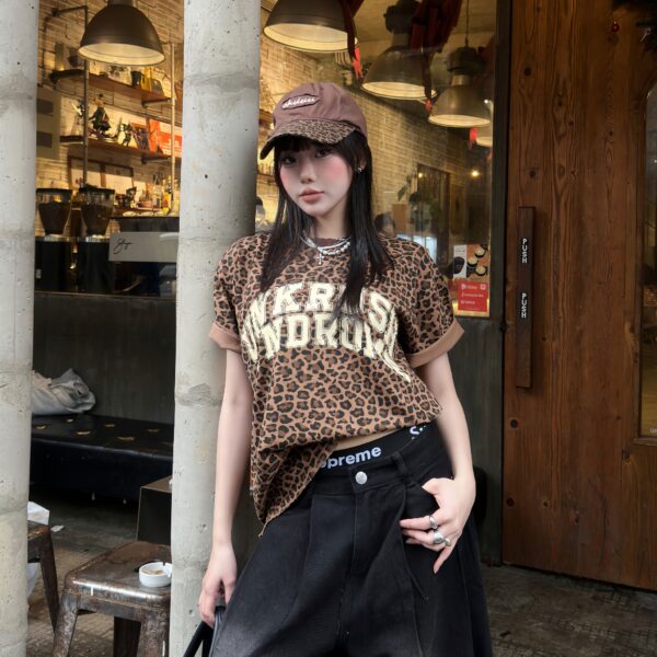 UNKRUSH SYNDROME -  TEE/ leopard