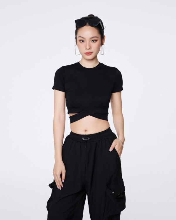 women_den__7__5ff3c5e833934339acffd30a8d438d8d COUPLETX|Tee Nữ Croptop Banana Kiểu Thắt Dây