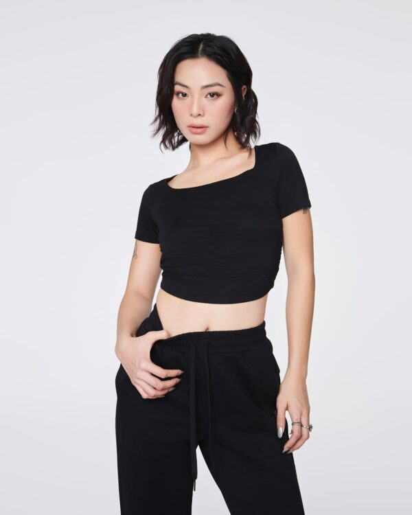 women_den__7__f0ec4f010c004862ae7db8c8d523c0e1 COUPLETX|Tee Nữ Croptop Banana Kiểu Nhún Sườn
