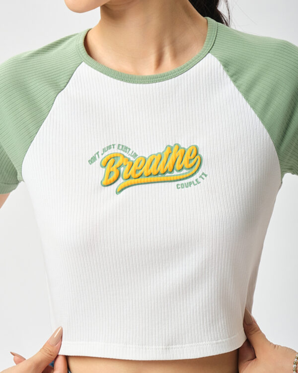 COUPLETX｜Top Kiểu Nữ Croptop Raglan Phối Màu