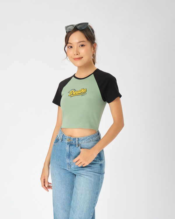 COUPLETX｜Top Kiểu Nữ Croptop Raglan Phối Màu