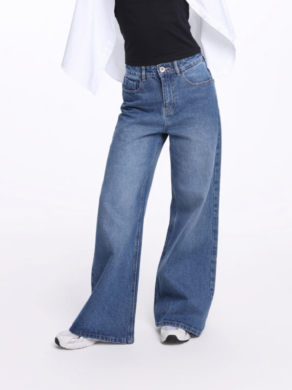 COUPLETX｜Jeans Nữ Relax Flared