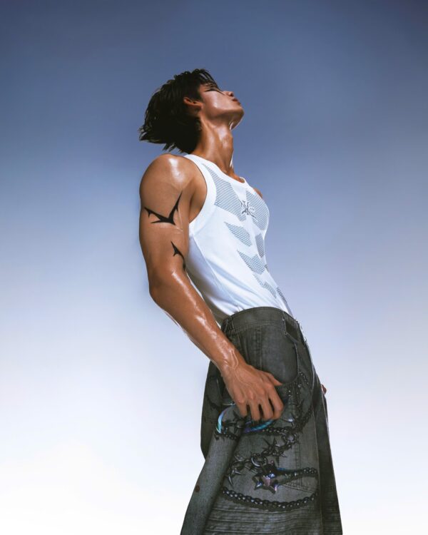 DKILLUMINATE｜TANK ON THE TOP TANKTOP (White)