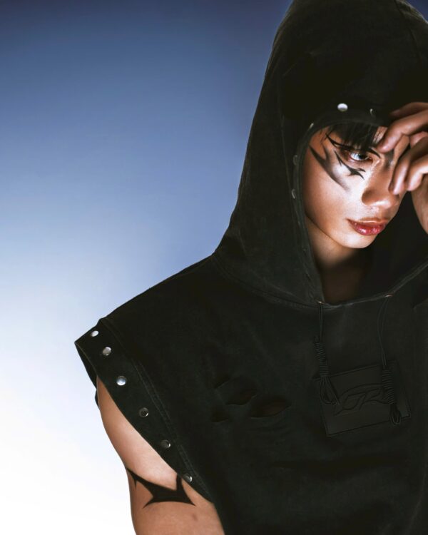 DKILLUMINATE｜BLACK SAIYAN TANKTOP HOODIE